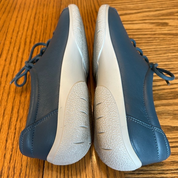 Hotter Dew Blue Leather Women's Lace Up Sneakers with Removable Sole Insert - Picture 4 of 11